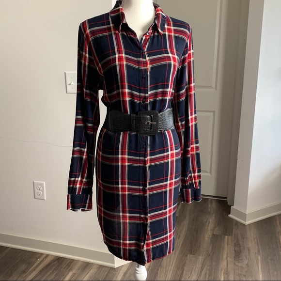 H&M Long Sleeve Plaid Shirt Dress (240) - Picture 2 of 9